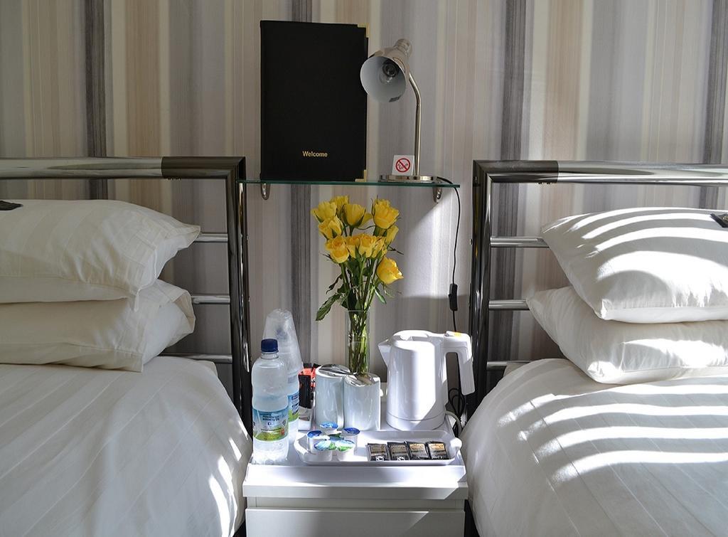 White Rose Guest House Тенби Номер фото