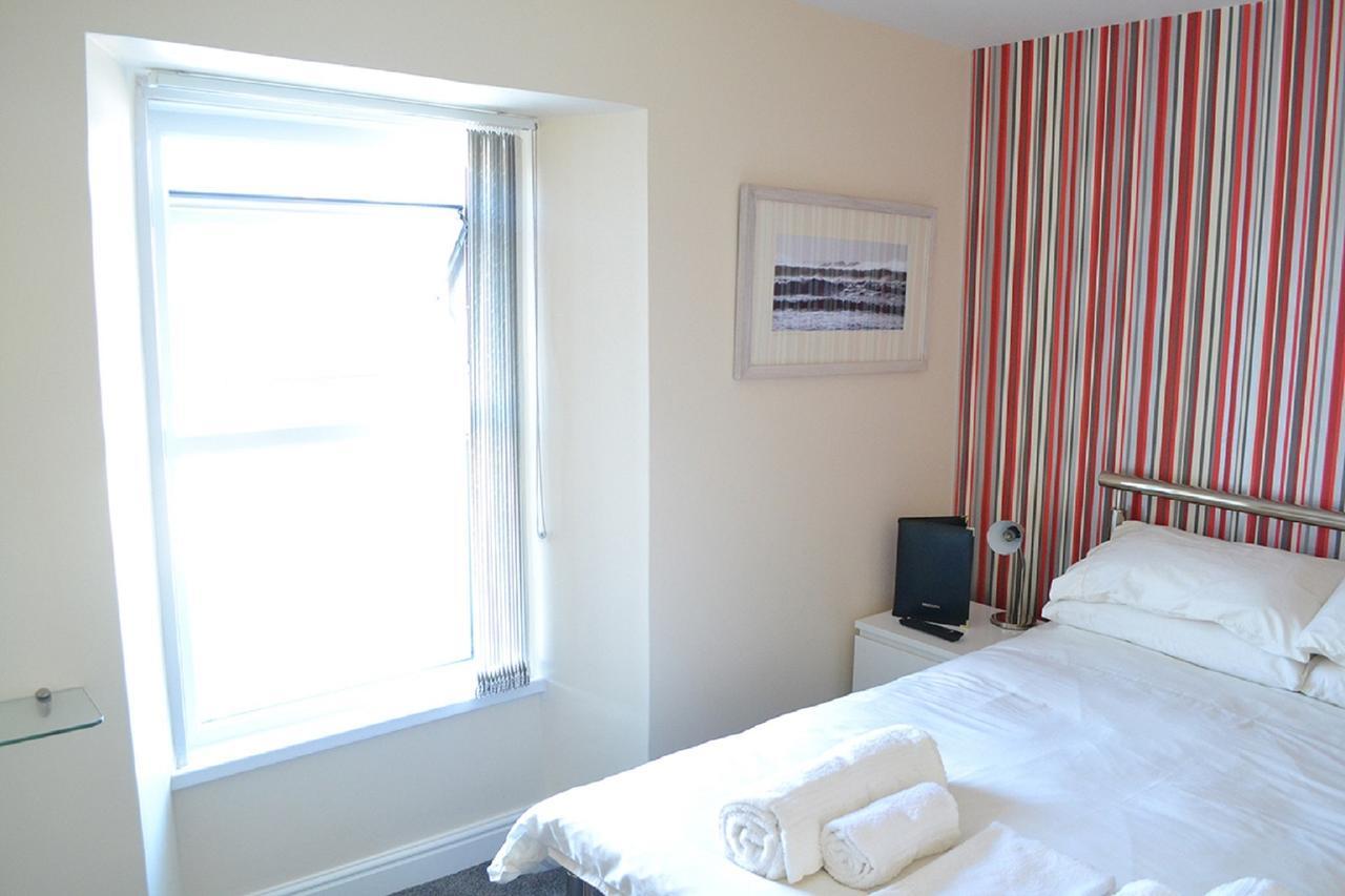 White Rose Guest House Тенби Номер фото